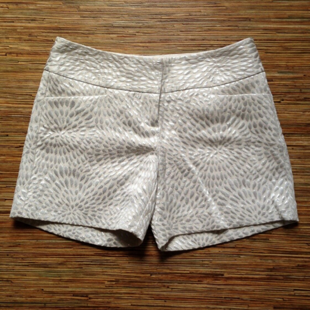 The Limited Shorts Cassidy Fit Womens Sz 0 Cream &